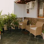 Peaceful In New Bazaar Villa Tirana