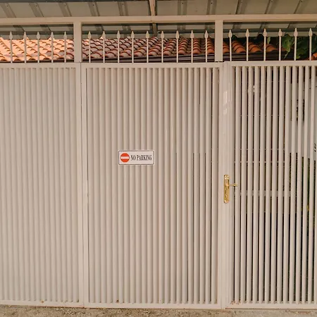 Villa Peaceful In New Bazaar