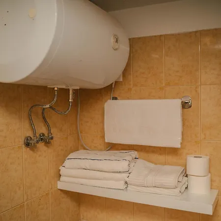 Peaceful In New Bazaar Villa