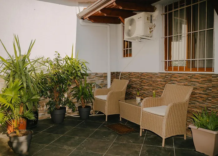 Villa Peaceful In New Bazaar Tirana