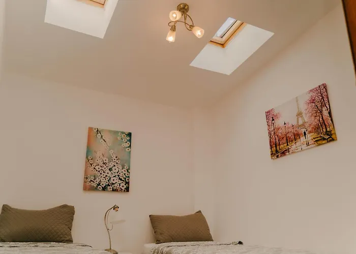 Villa Peaceful In New Bazaar Tirana